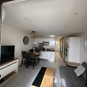 Appartamento T2 La Bergerie Vue 50 M De La, Hyères