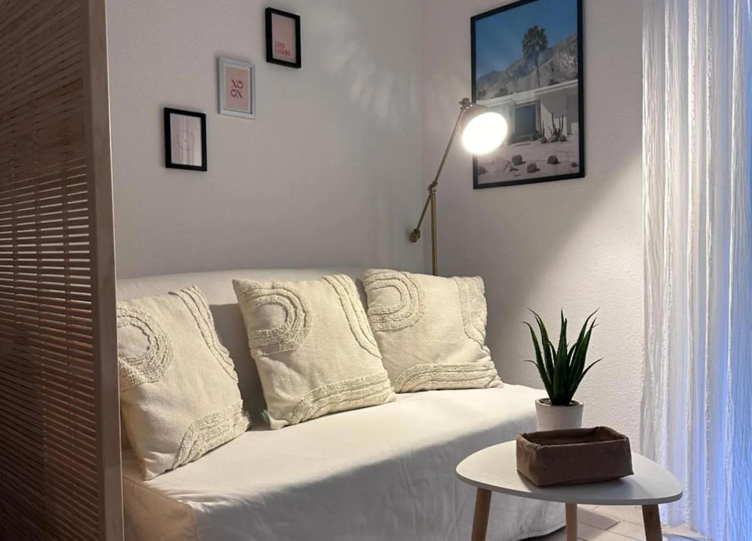 Studio Sur Le Port De Hyeres - A 2Min Des Plages, Clim & Balcon Apartment